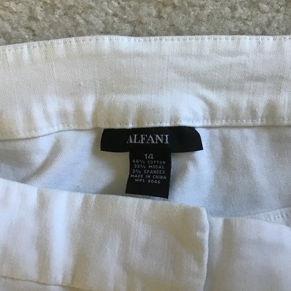 ALFANI WHITE SKINNY JEANS SIZE 14 - Picture 4 of 8